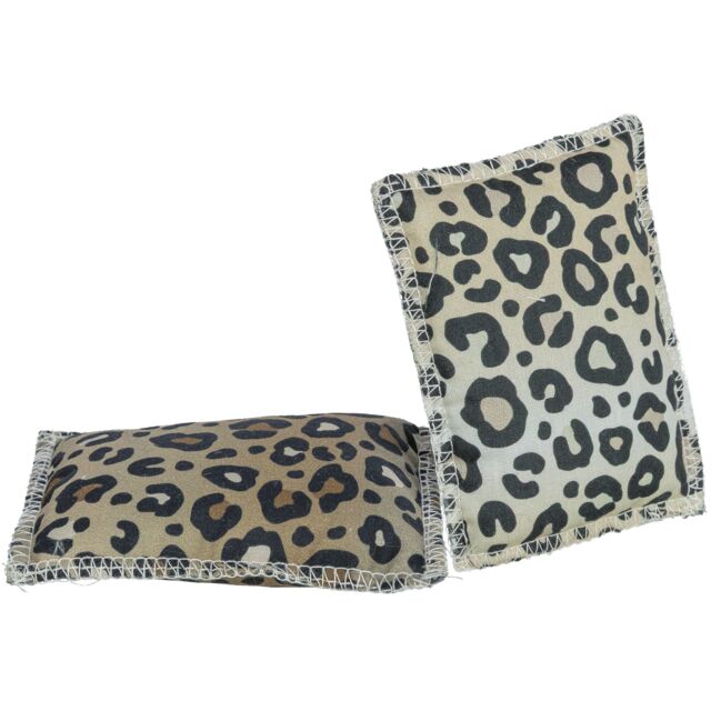 Cushion Leo